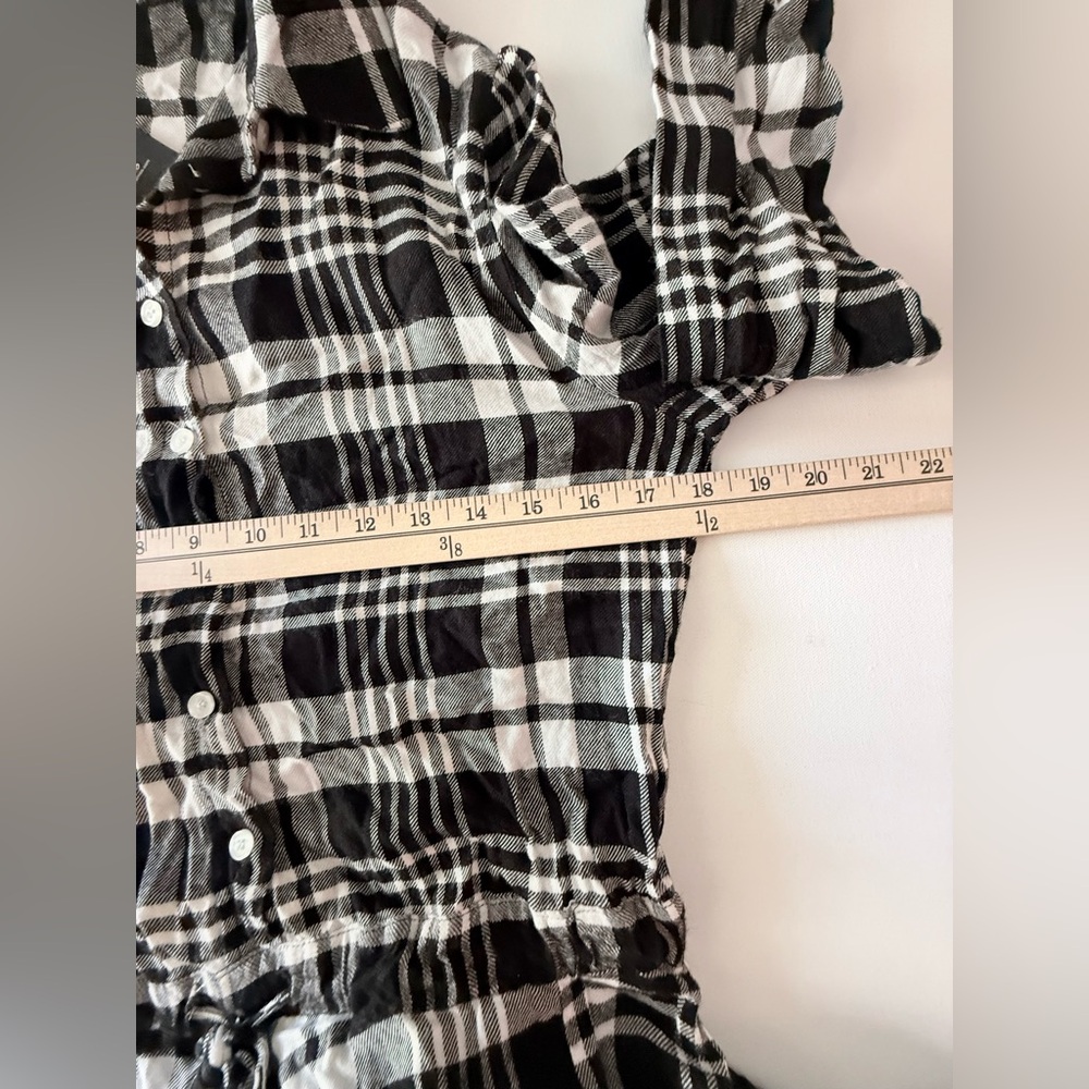 Kosmios Plaid Maxi Dress M Black White Boho Fringe Hem Pockets Tie Waist Flowy - Picture 7 of 8